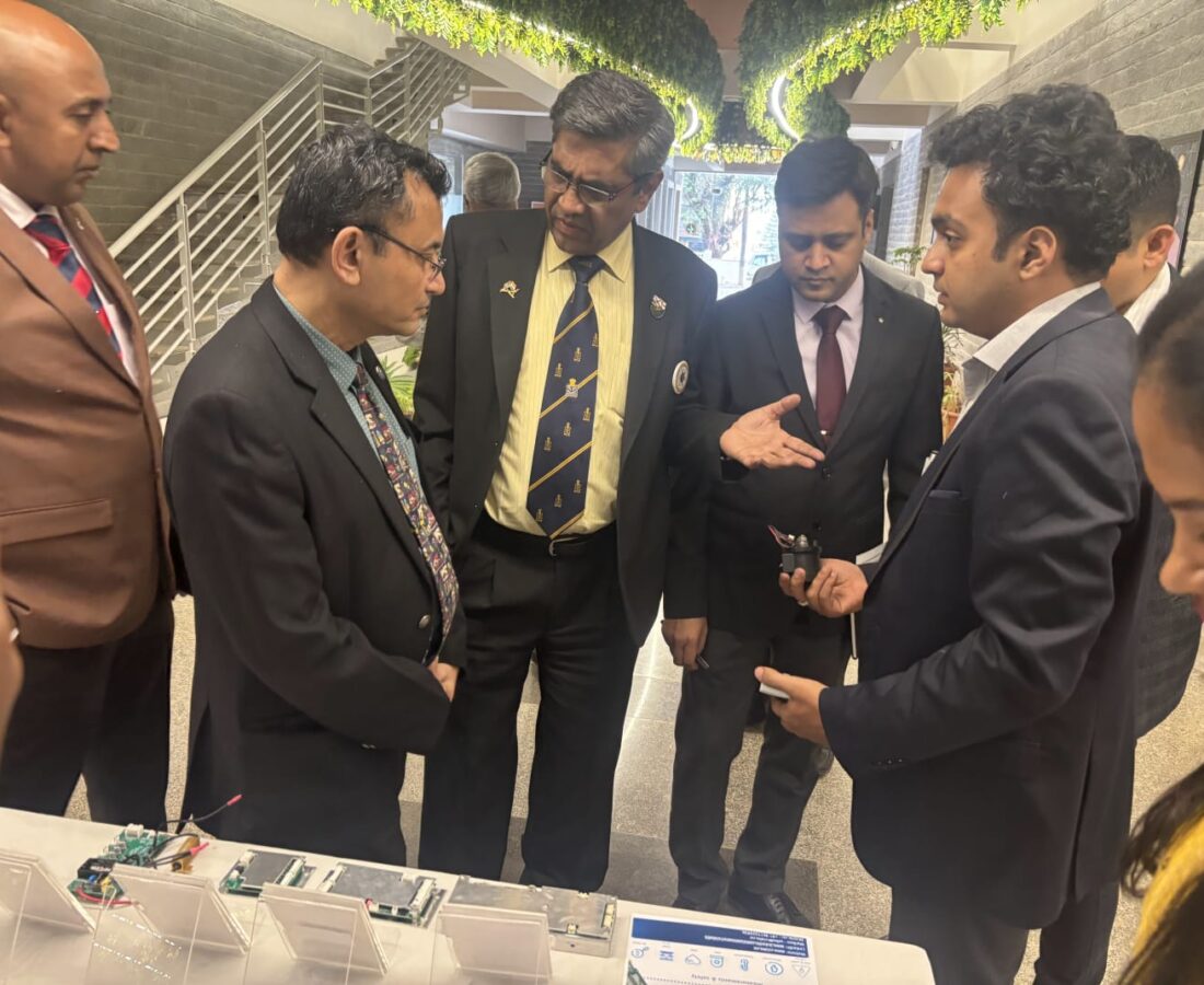 Exploring and pitching advanced battery tech to the Navy